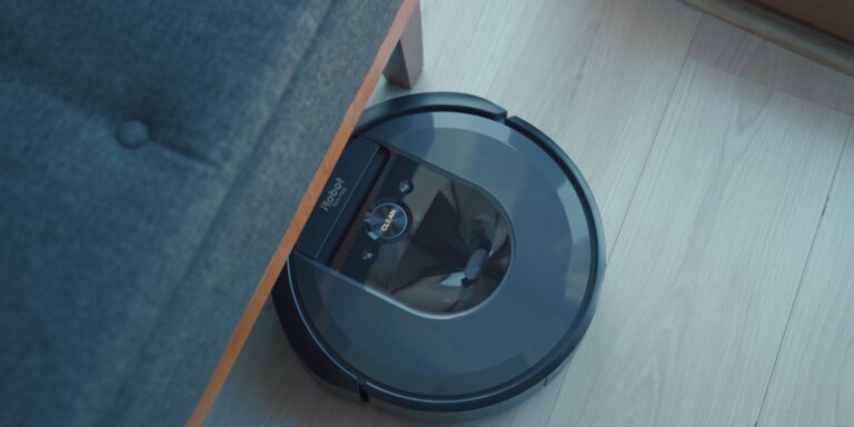 iRobot releases update to support Siri Shortcuts